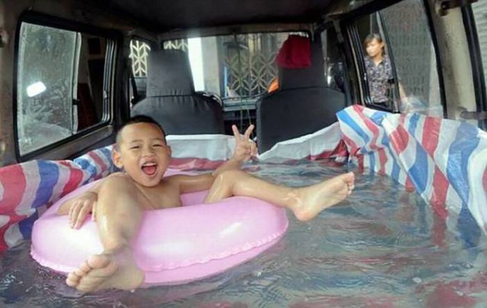New take on car pooling here