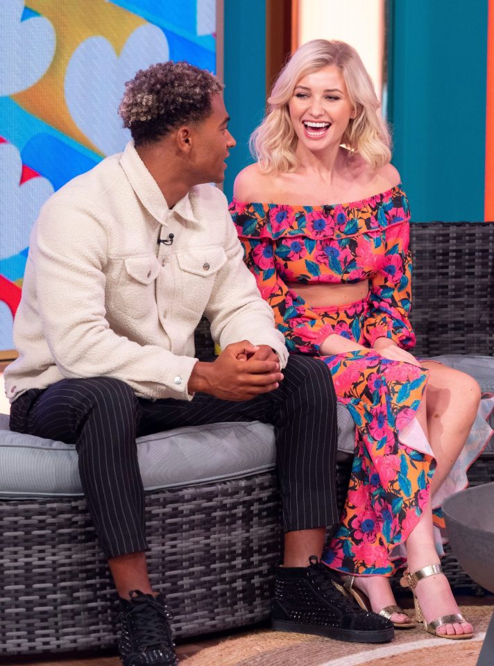  Love Island's Jordan reveals that Curtis told him he would call Amy as soon as he leaves the villa