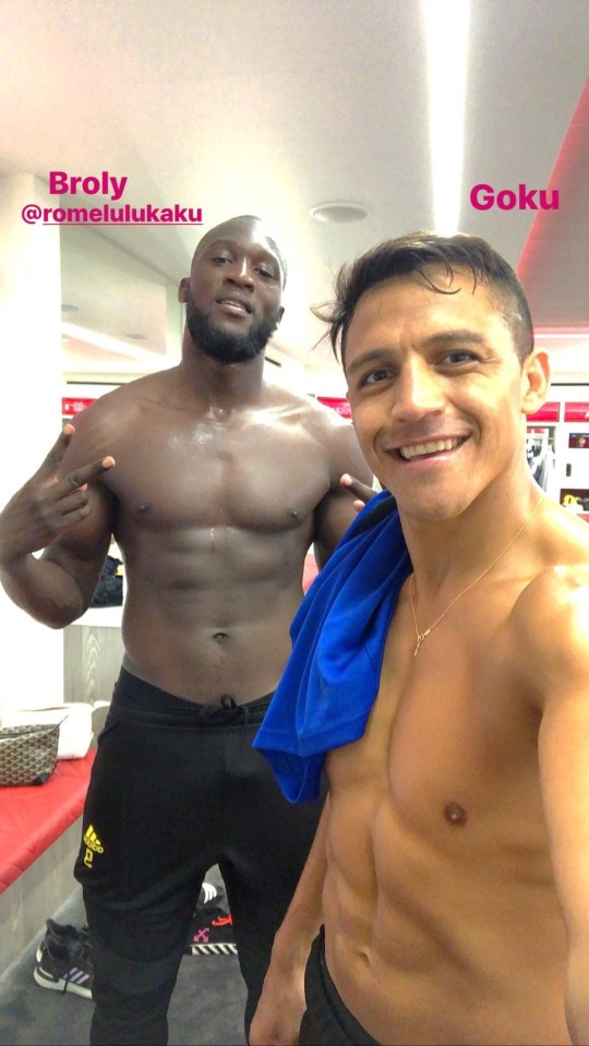 Lukaku posed for a video with Alexis Sanchez after returning to training with United