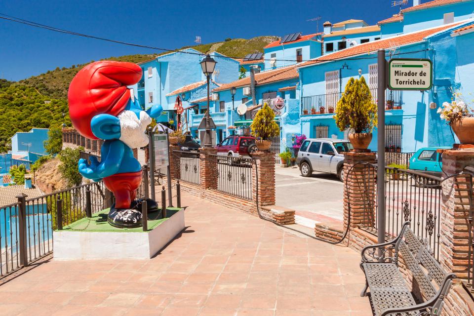 Kids are able to find Smurf statues and drawings throughout the village