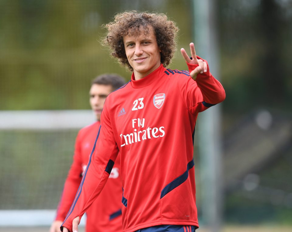  Luiz may debut for Arsenal on Sunday at Newcastle