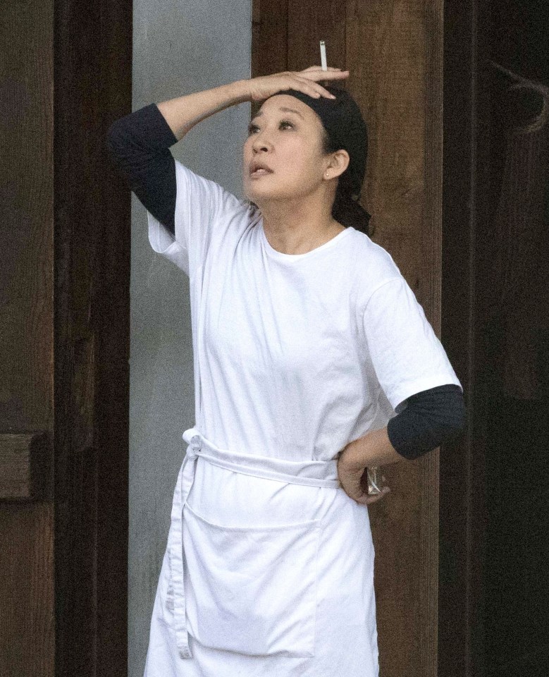  Sandra Oh was spotted filming in New Malden, London