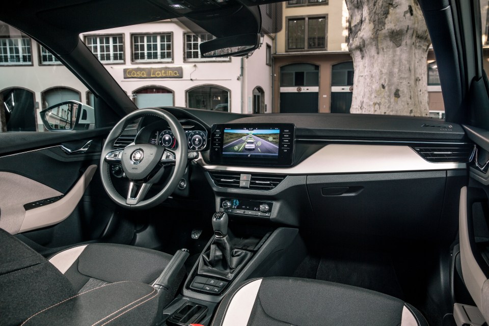  The interior is stylish, spacious and has a decent bit of kit behind it