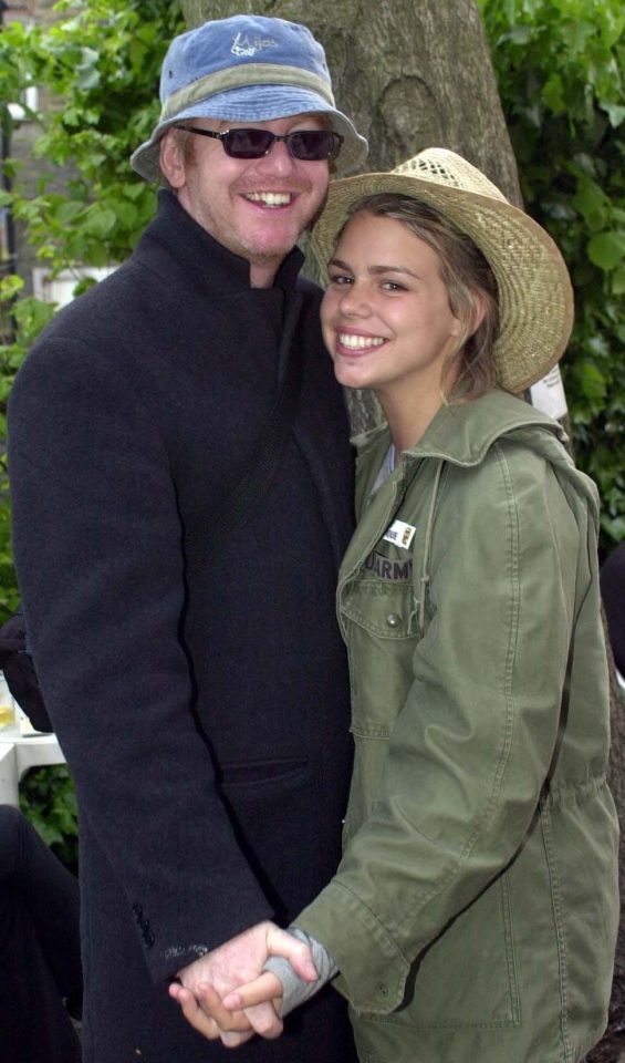  The pair in London after their Las Vegas wedding in 2001