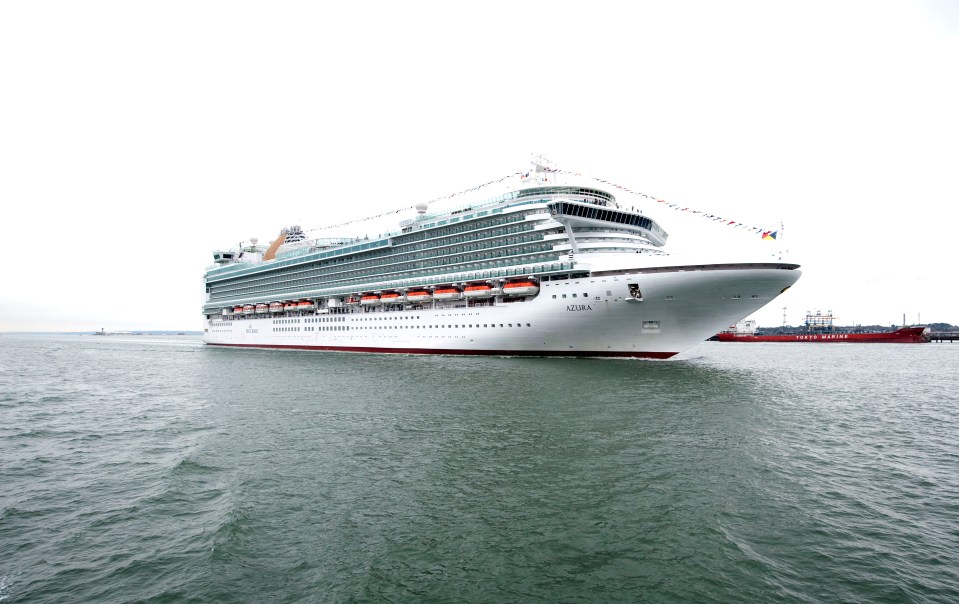  The ship was on its way from Cadiz to Barcelona