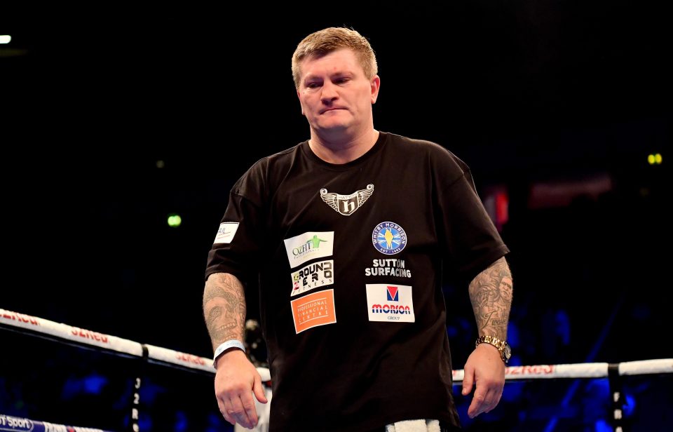  Hatton, now 40, knows what it takes to bounce back in the ring