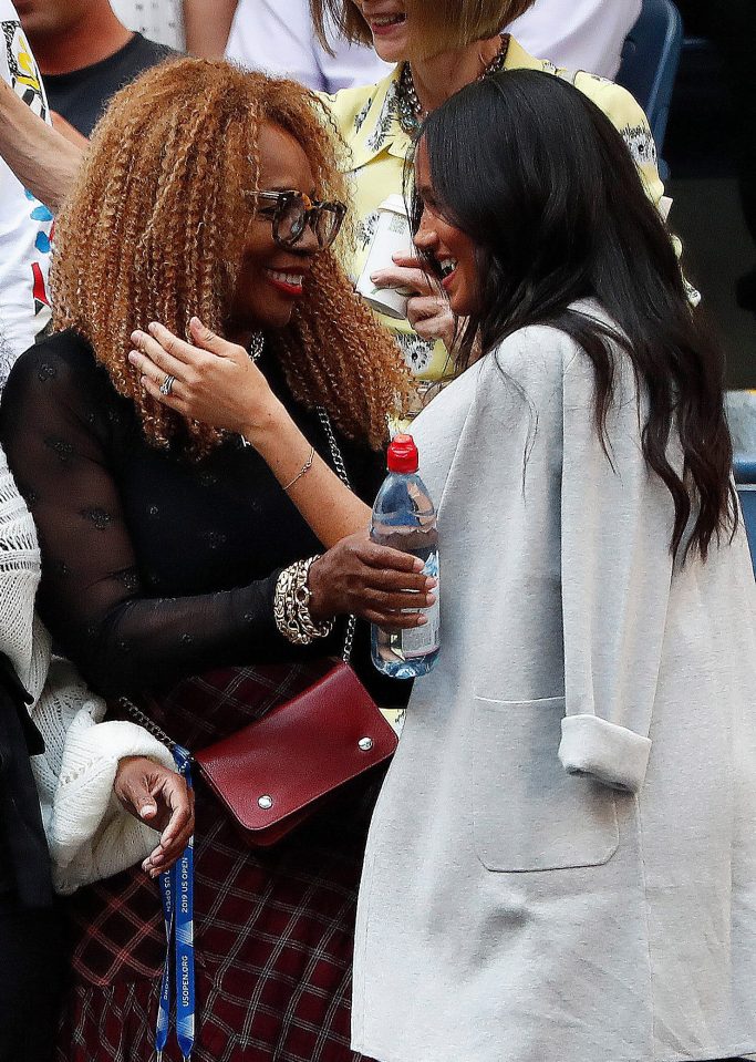  The Duchess was seen greeting Serena's mum Oracene Price