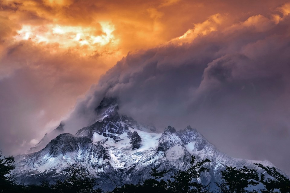 Honorable mention in the landscape category goes to Carlos Eduardo Goulart for this shot of Torres Del Paine National Park in Chile