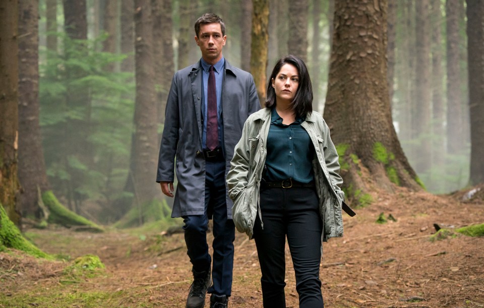  Rob and Cassie are investigating two crimes, twenty years apart, that turn out to be connected