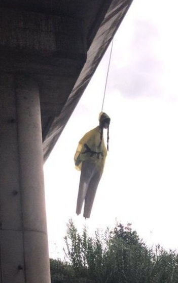  The effigy of teen climate change activist Greta Thunberg was seen hanging under a bridge in Rome