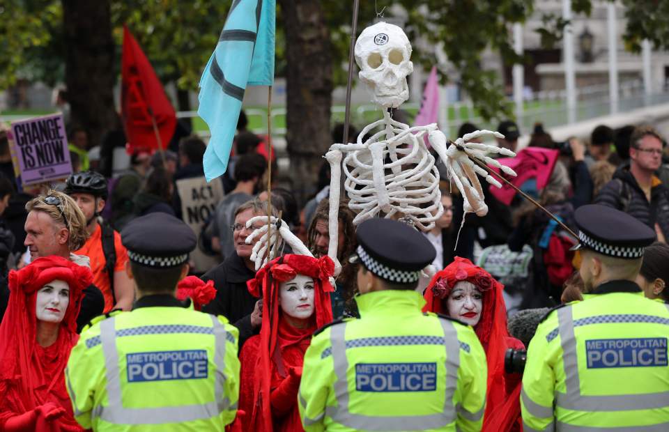 Extinction Rebellion should be ashamed that hundreds of cops are being diverted from across Britain to arrest them