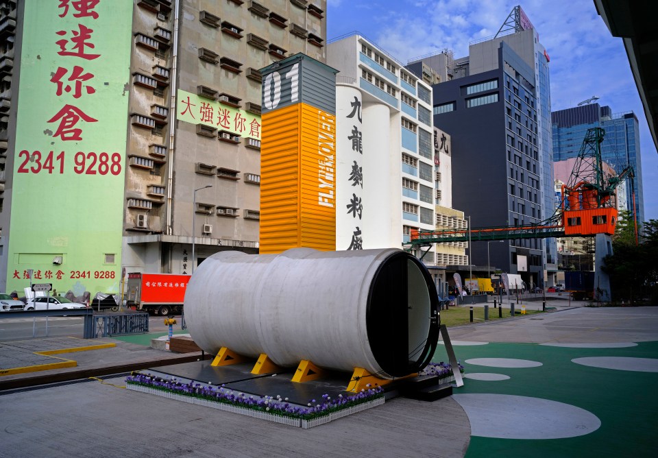  The OPod is a 100 sq ft home, made from two lengths of concrete drainpipe - a renovated water pipe