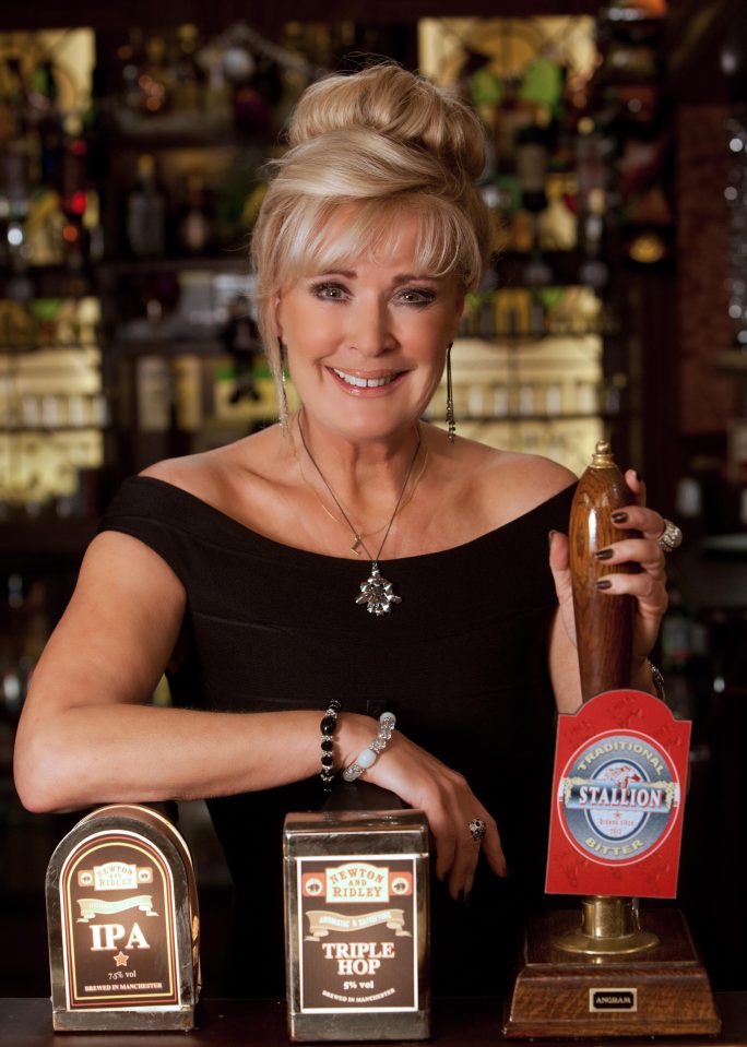 Liz McDonald is played by Beverley Callard