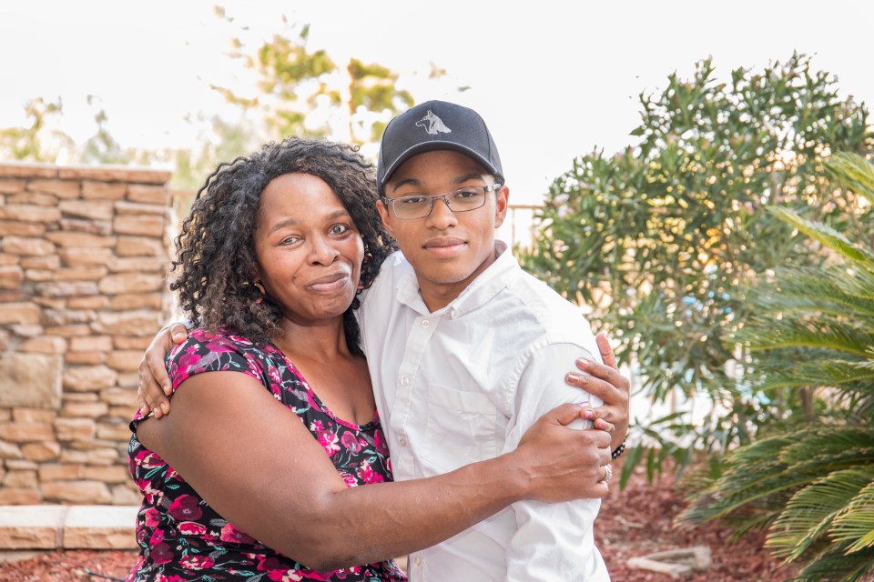  Sabrina Williams with her son Solomon (Credit: www.thisischriswhite.com)