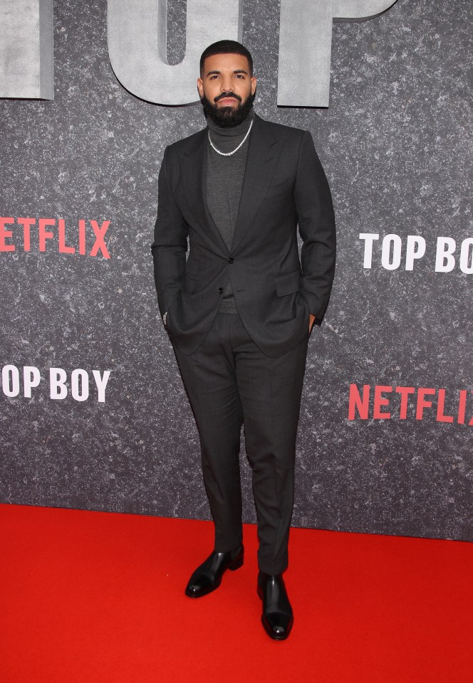  Drake is a Canadian rapper, who dated Rihanna