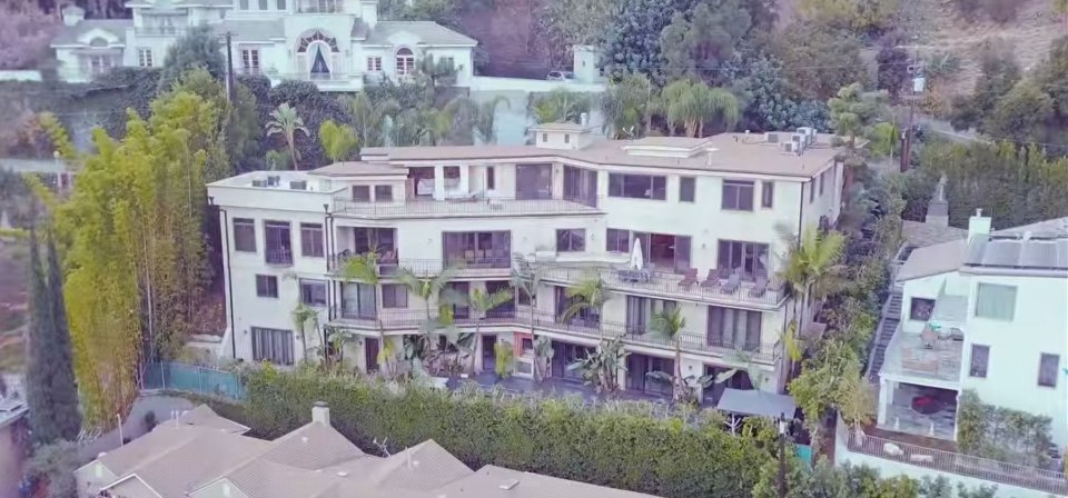  The swanky Hollywood Hills pad overlooks Los Angeles