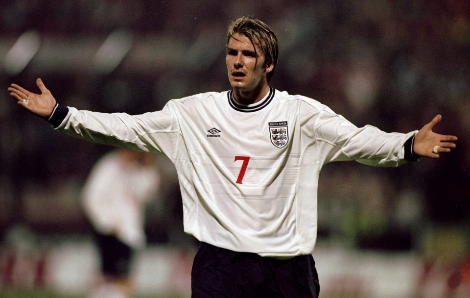 Umbro brought back the round neck collar for this design