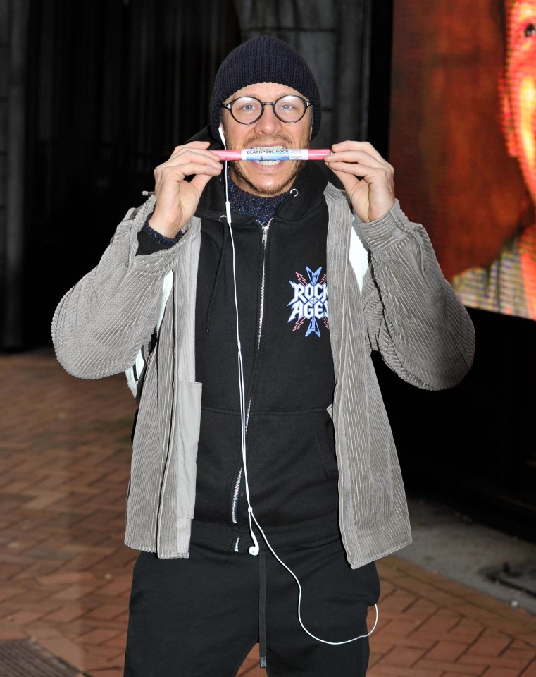  Kevin Clifton tucked into some rock