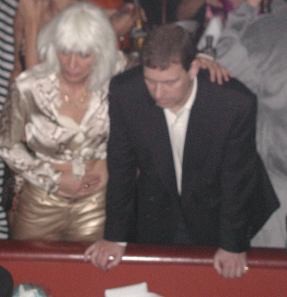 Maxwell and Andrew pictured in 2000 at a party hosted by Heidi Klum