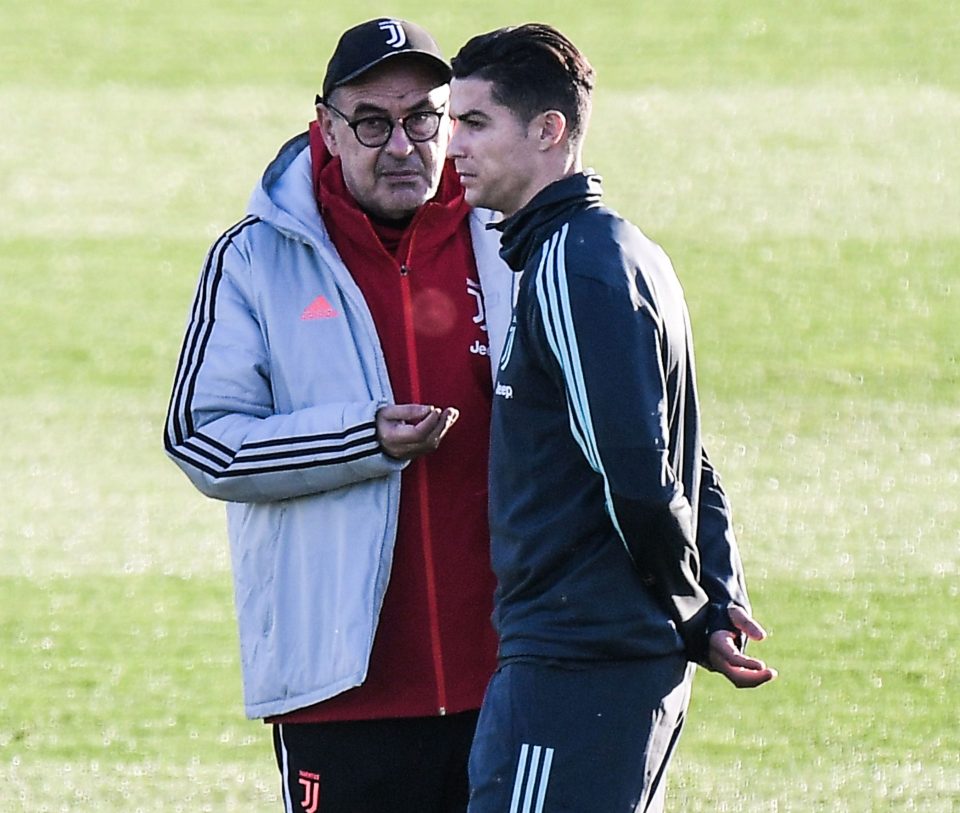  Cristiano Ronaldo didn't appear to be fully focused as his boss Maurizio Sarri chatted away