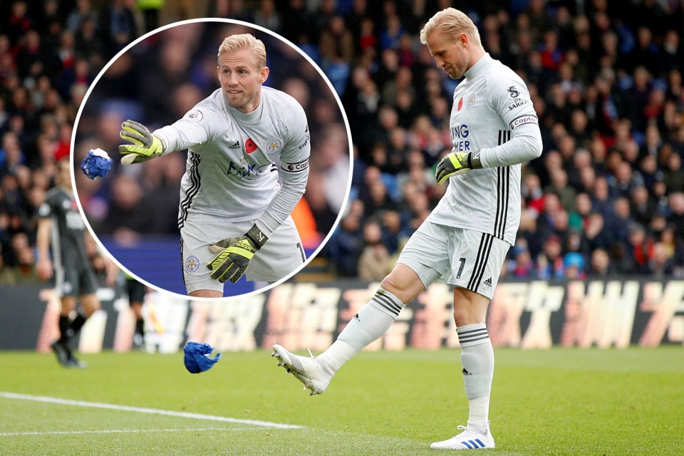  Kasper Schmeichel had paper missiles thrown at him by Crystal Palace fans
