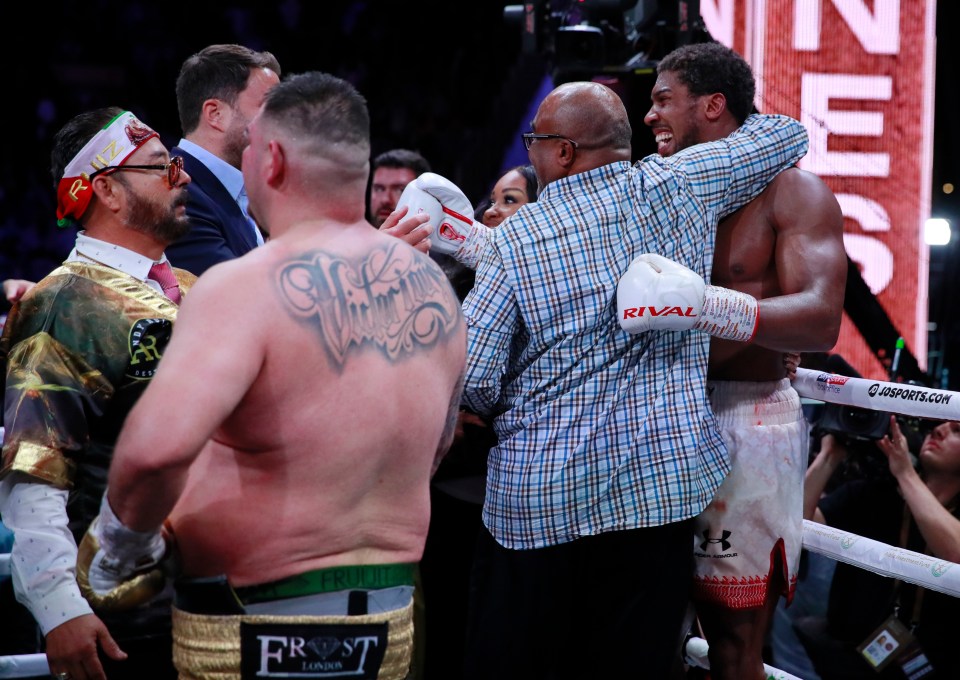  Anthony Joshua celebrates after he regains his heavyweight world titles