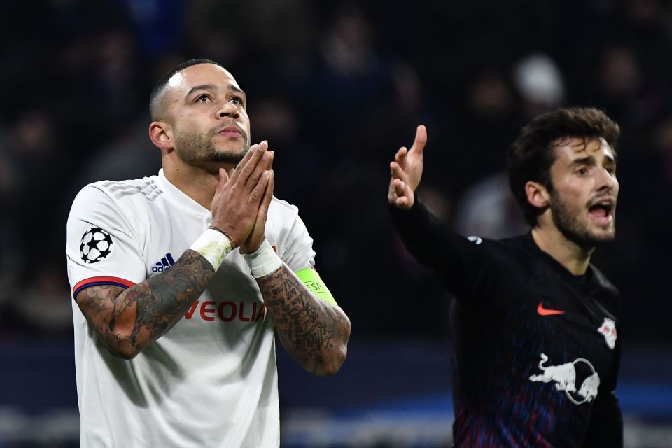  Memphis Depay is a major doubt for Euro 2020 with fears he could be out for 'at least six months'