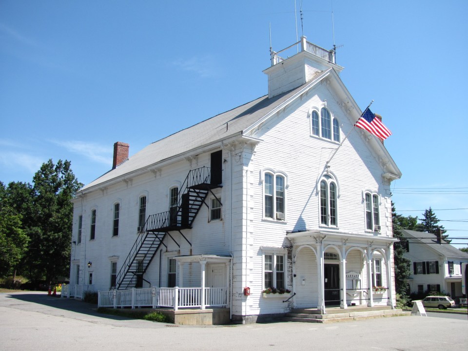 The Harvard Town Hall in real life