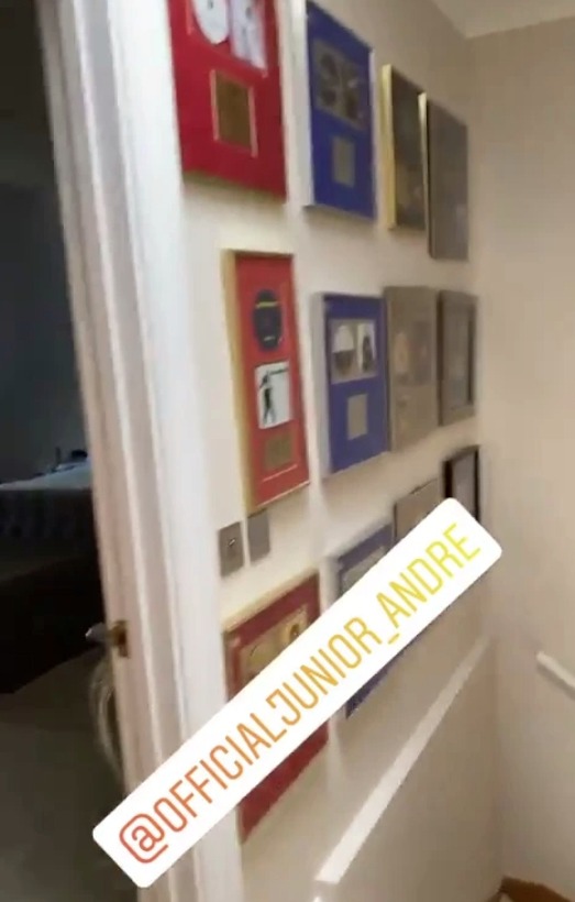  Peter has records on the wall