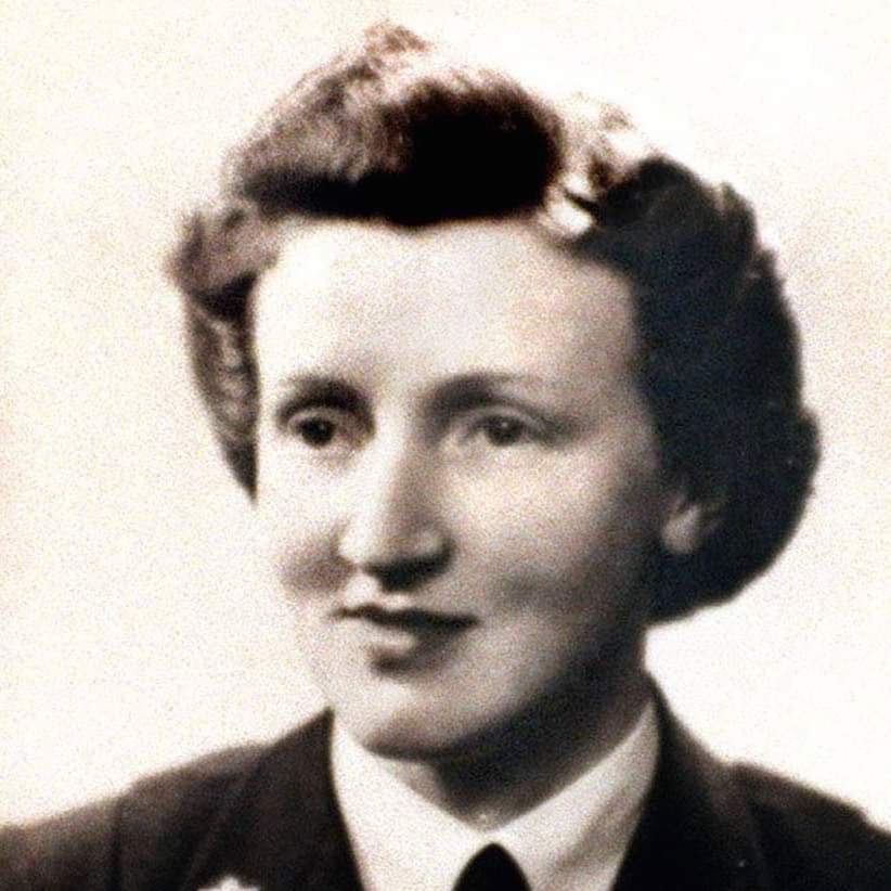  Aileen's mum Alberta