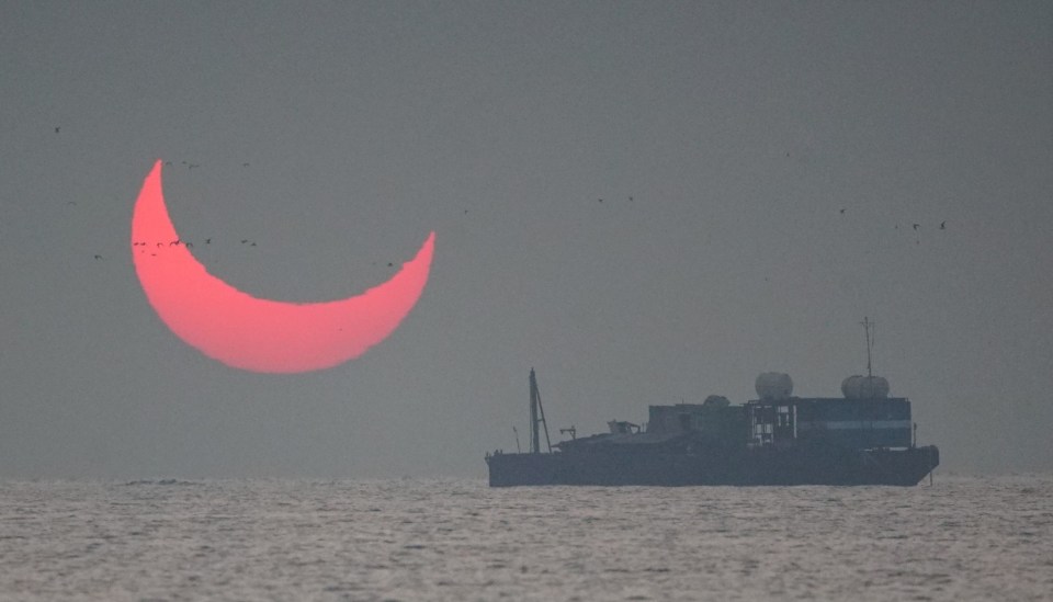 Once the sun rose, it was fantastic red crescent