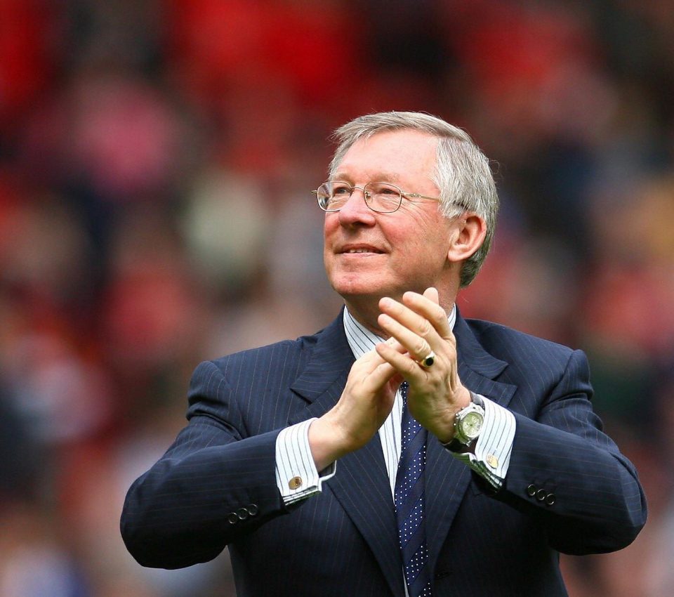  The last VIP guest at his dream dinner bash would be his old pal Sir Alex Ferguson for the 'red wine'