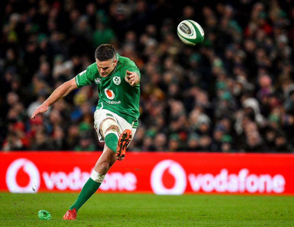 Jonathan Sexton contributed all of his team's points with the game's only try and five out of six goalkicks