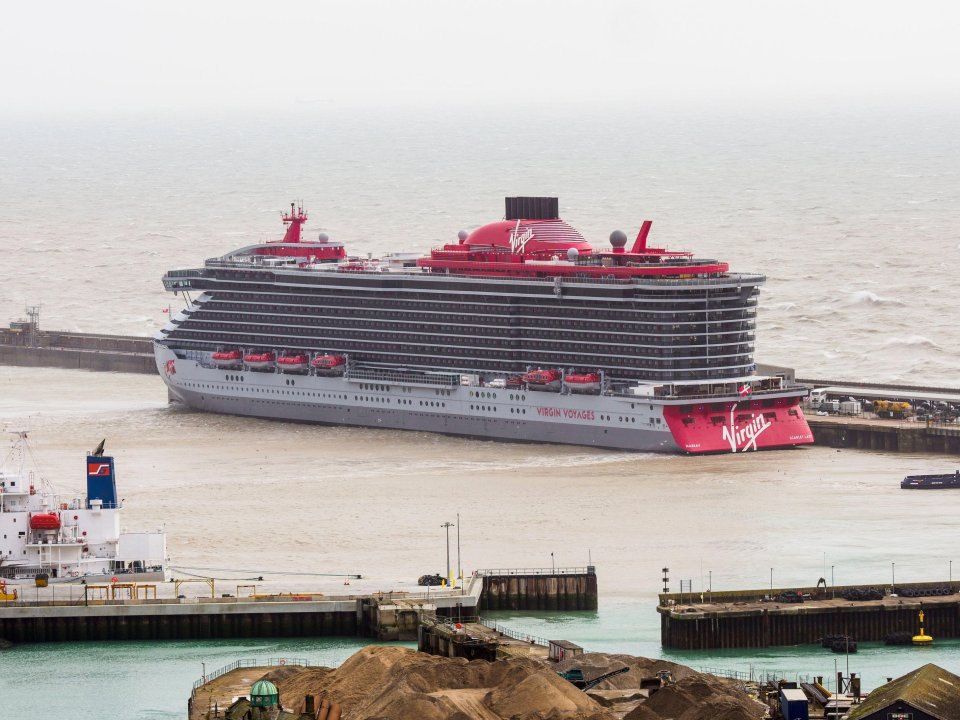  The Scarlet Lady is embarking on it's maiden voyage