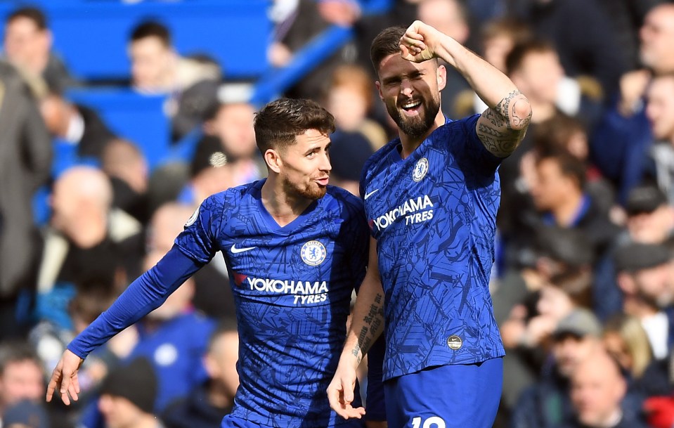  Olivier Giroud opened the scoring for Chelsea.