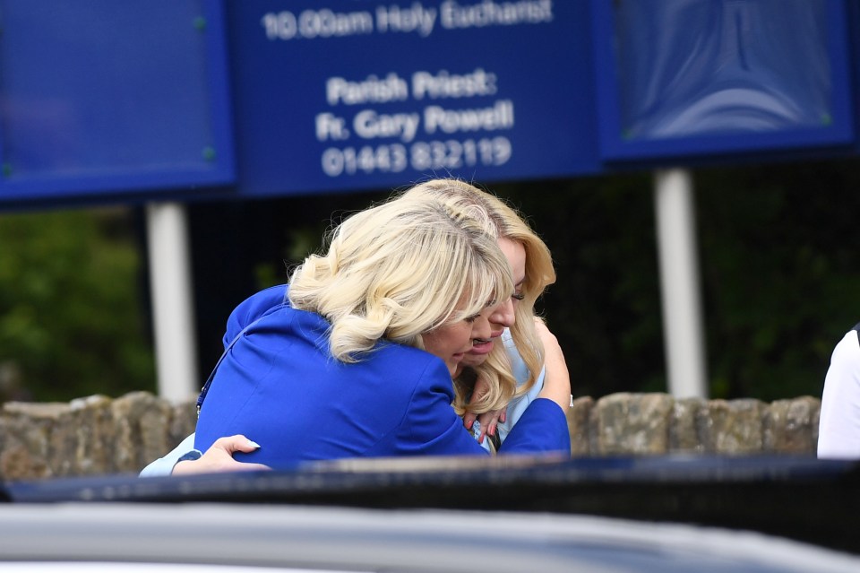  There were emotional scenes at Carson's funeral in May 2019