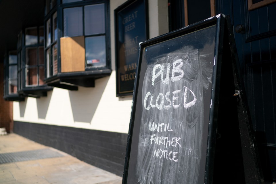 Some pubs in Ireland have already temporarily closed