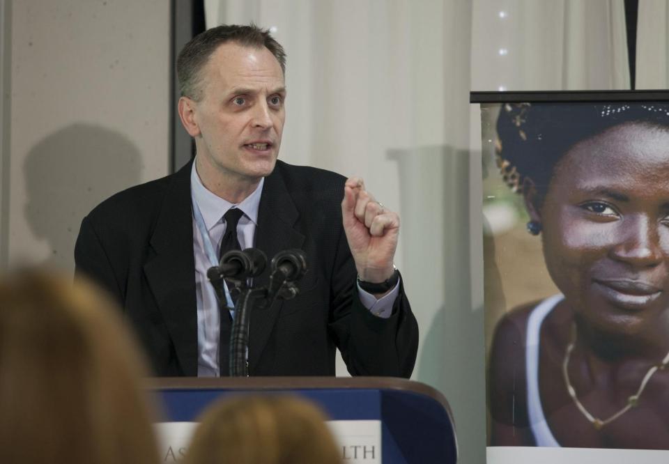  Richard Horton has served as medical columnist for The Observer