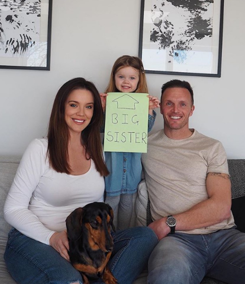 Maria Fowler announced she's pregnant with her family
