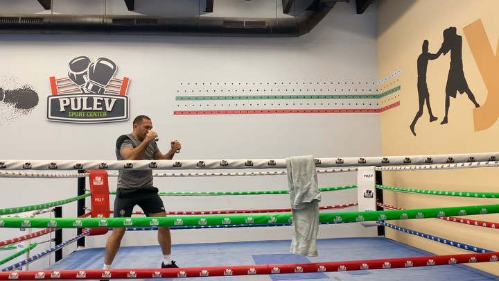  Kubrat Pulev posted a video of himself sparring to Instagram