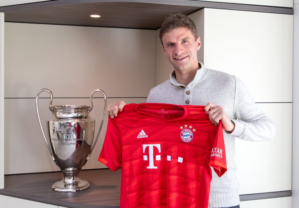  The German put pen to paper on a new deal until 2023