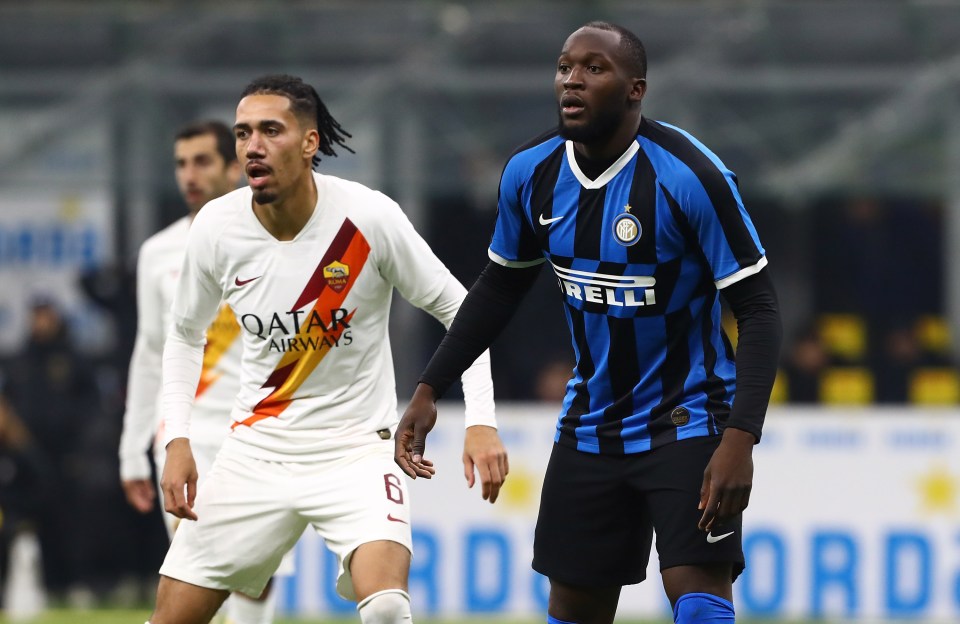  Serie A players including Chris Smalling and Romelu Lukaku have agreed to to give up four months wages to help reduce the financial strain amid the coronavirus