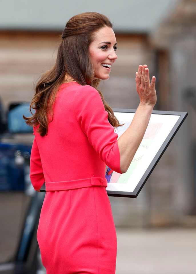Knicker lines are prevented by seamless knickers, undergarments or shapewear, according to the royal expert