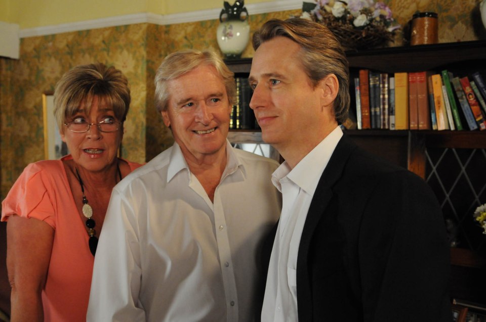 Linus Roache returned to Corrie in 2010 as Ken's long-lost son Laurence Cunningham