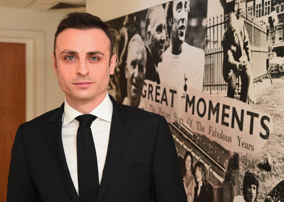  Bulgarian legend Dimitar Berbatov believes his countryman Kubrat Pulev will beat Joshua