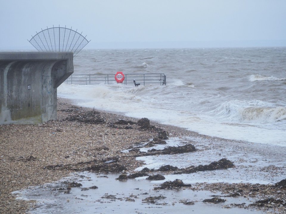Sheerness, Kent, UK. 10th May, 2020. UK Weather: strong winds and a high tide this afternoon in Sheerness, Kent. Credit: James Bell/Alamy Live News