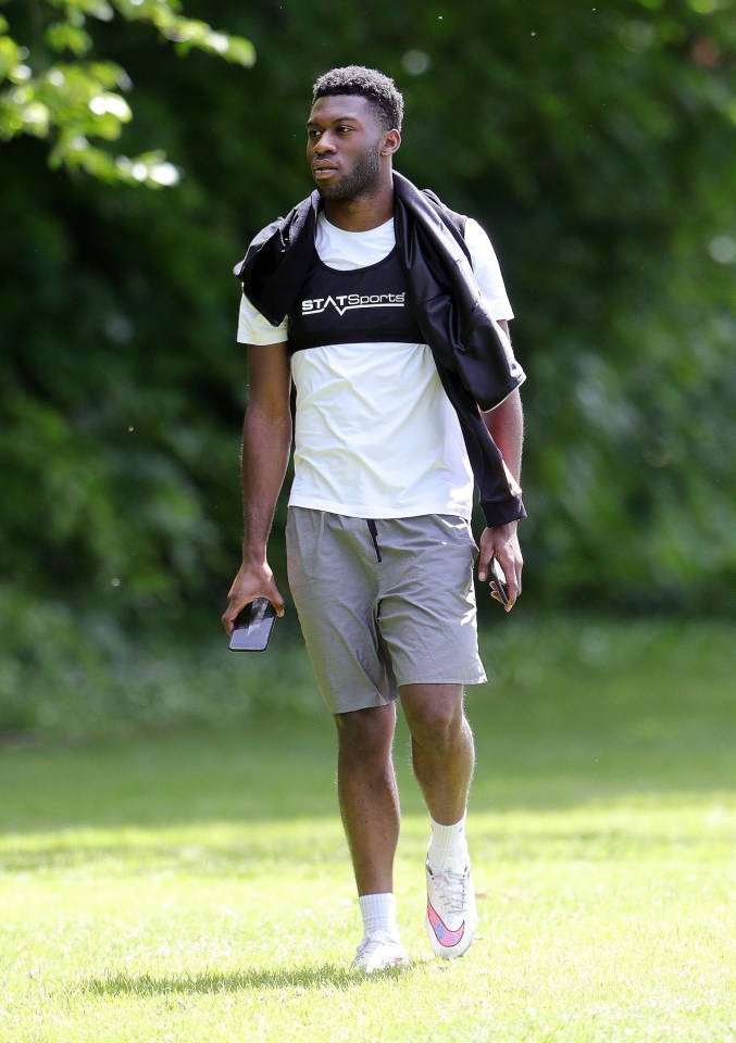  Dutch defender Fosu-Mensah is on the way back from a serious knee injury