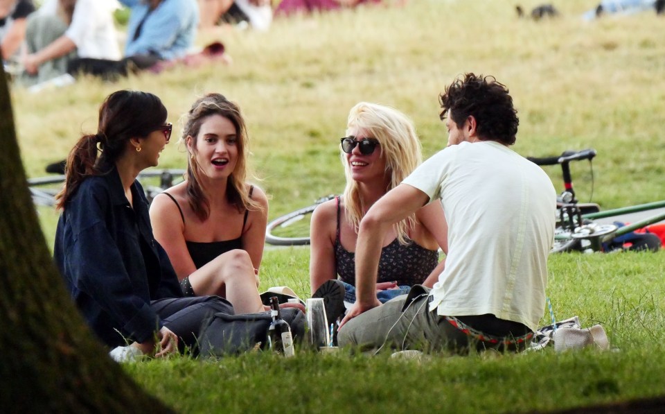 A source says 'Lily and Billie in particular were laughing a lot and Billie seemed the life and soul of their little party'
