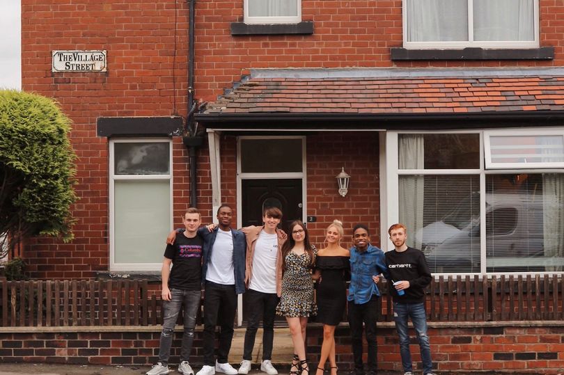  The student renters were each given £50 for looking after John's property