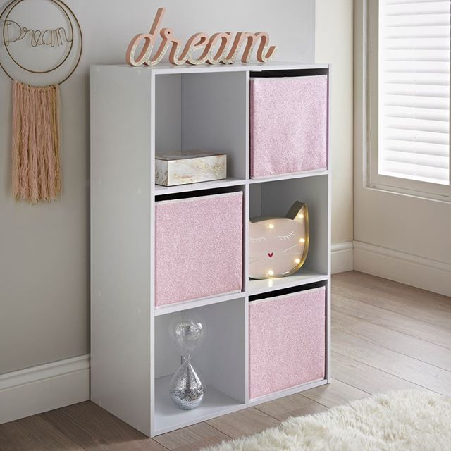 While Ikea doesn't sell six-unit shelving, you can pick up one from B&M for £20